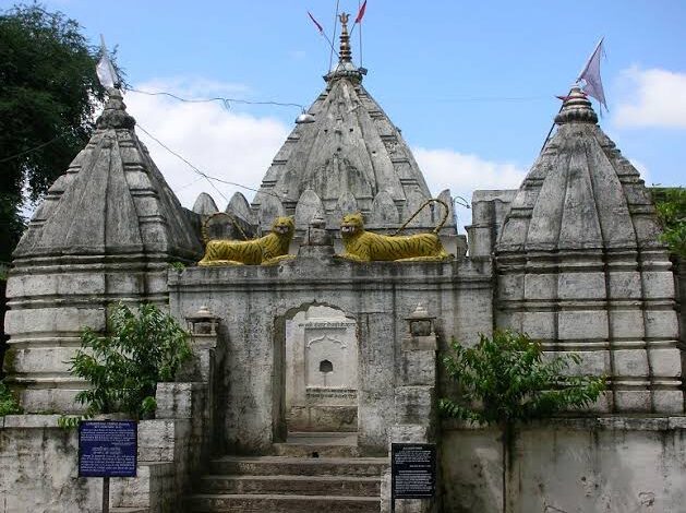 जांजगीर-चांपा का ‘लक्ष्मणेश्वर महादेव मंदिर’ बना आस्था और पर्यटन का प्रमुख केंद्र