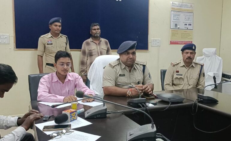  धान खरीदी घोटाला उजागर : 65 लाख का धान गबन, केंद्र प्रभारी गिरफ्तार — एफआईआर के 24 घंटे के भीतर पुलिस की बड़ी कार्रवाई