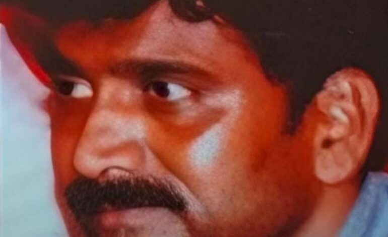  माओवादी संगठन को बड़ा झटका: 45 सालों से सक्रिय नक्सली लीडर बंडी प्रकाश ने किया आत्मसमर्पण