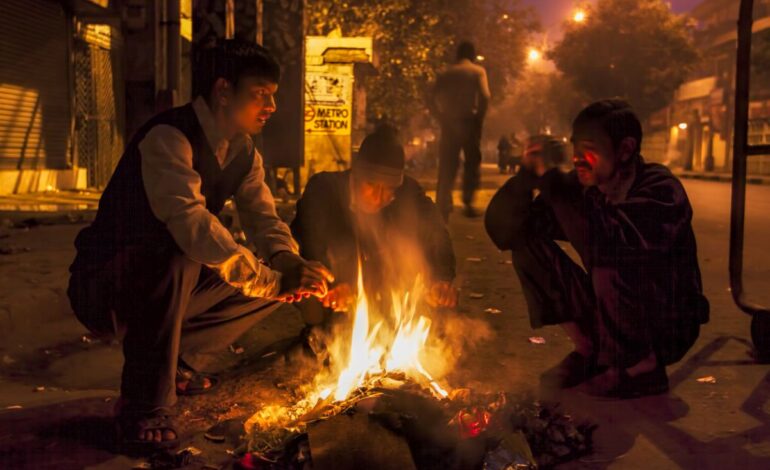  CG Weather Update: रजाई-कंबल निकाल लें! छत्तीसगढ़ में बढ़ेगी ठंड, 4 डिग्री तक गिर सकता है पारा, जानें कब से बदलेगा मौसम
